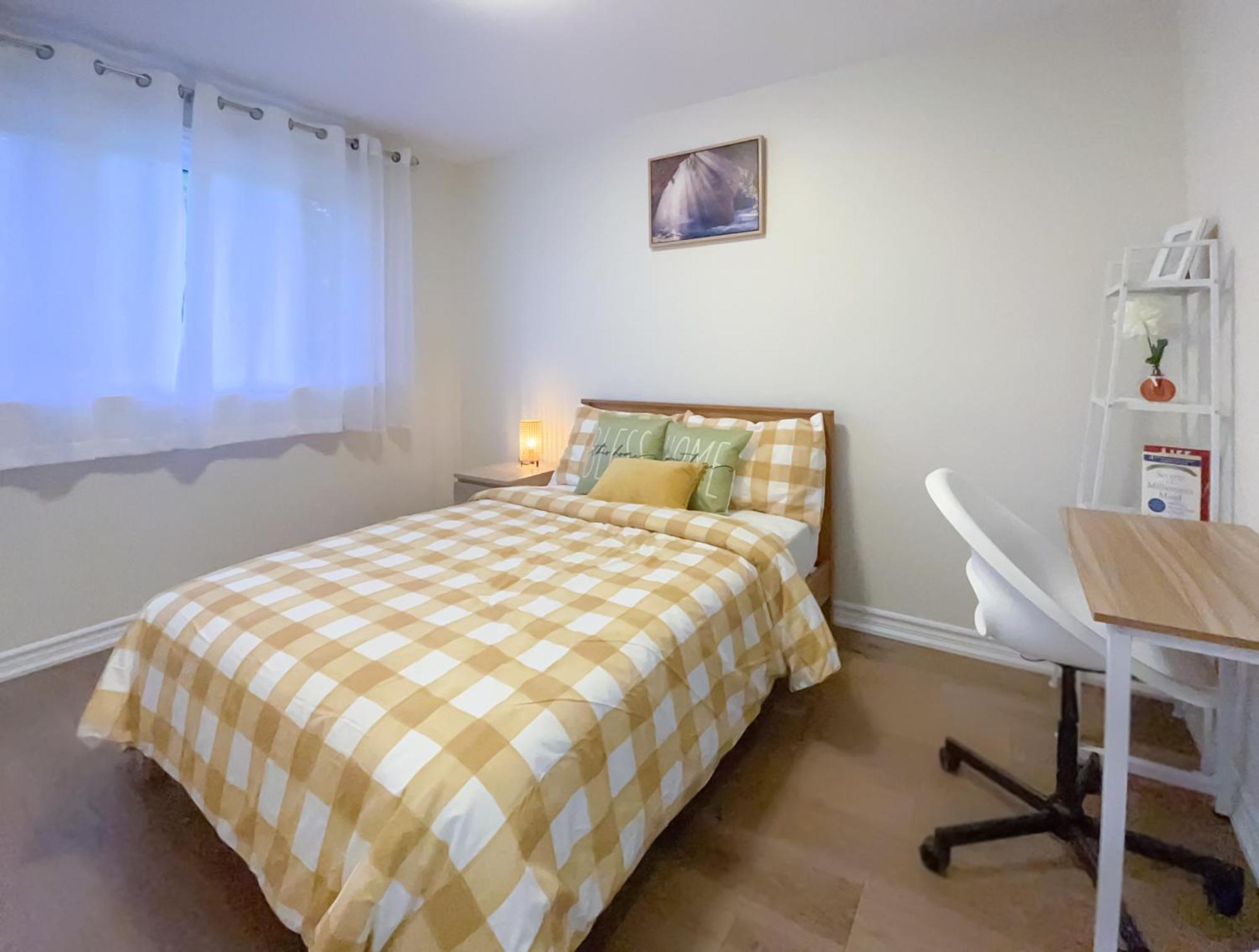 Newly-Renovated 3Br House, 12 Minutes To Airport Apartment Toronto Luaran gambar
